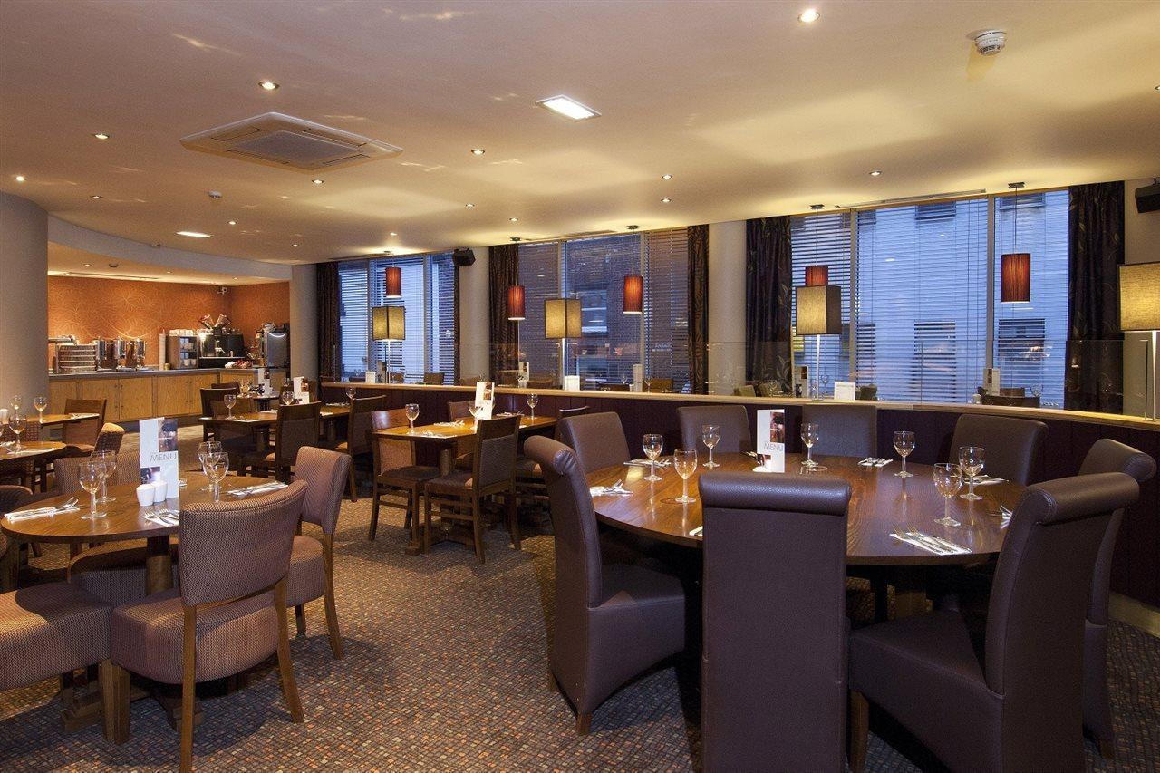 Premier Inn Sheffield City Centre 外观 照片