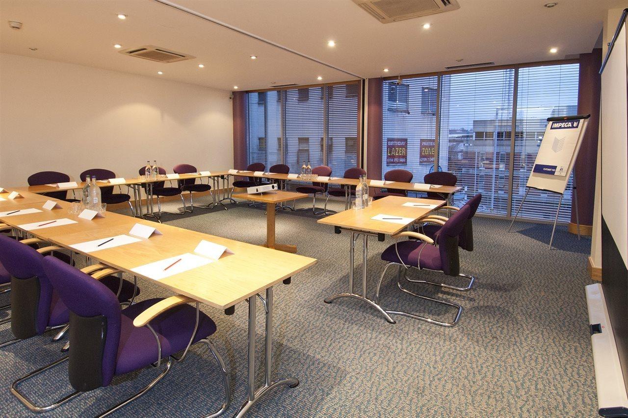 Premier Inn Sheffield City Centre 外观 照片